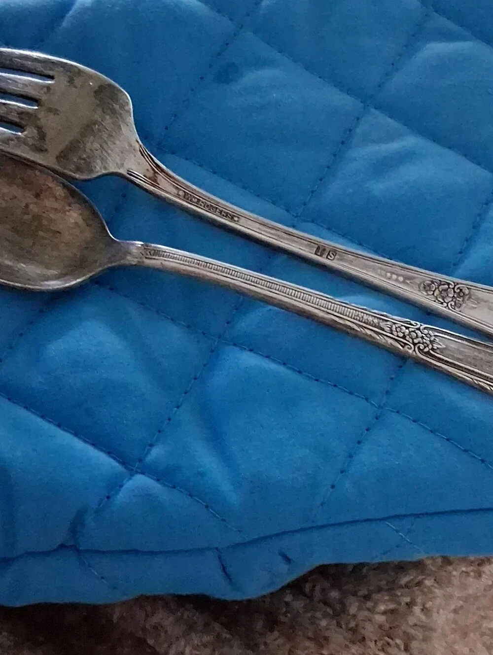 Antique Classic Silver-Plated Serving Spoon and Fork - Silver